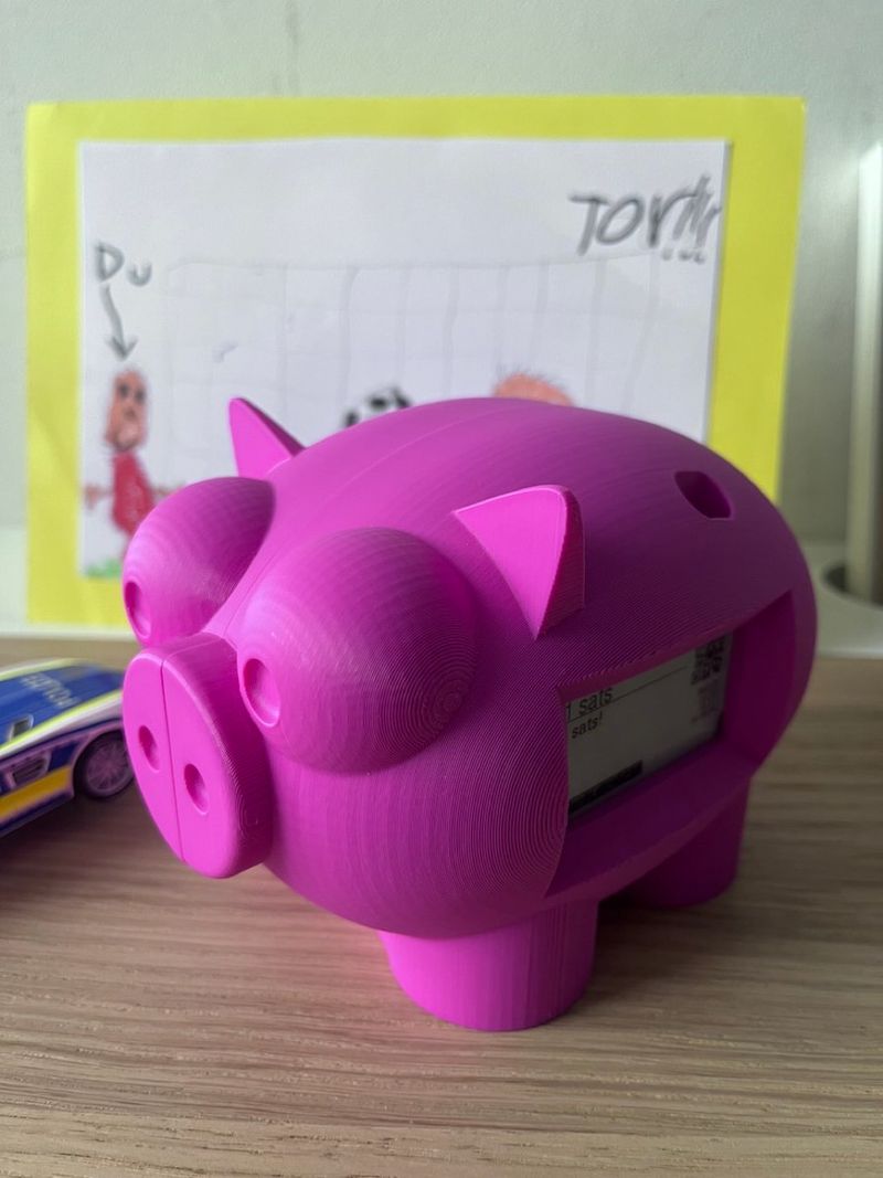 LightningPiggy in the wild 1
